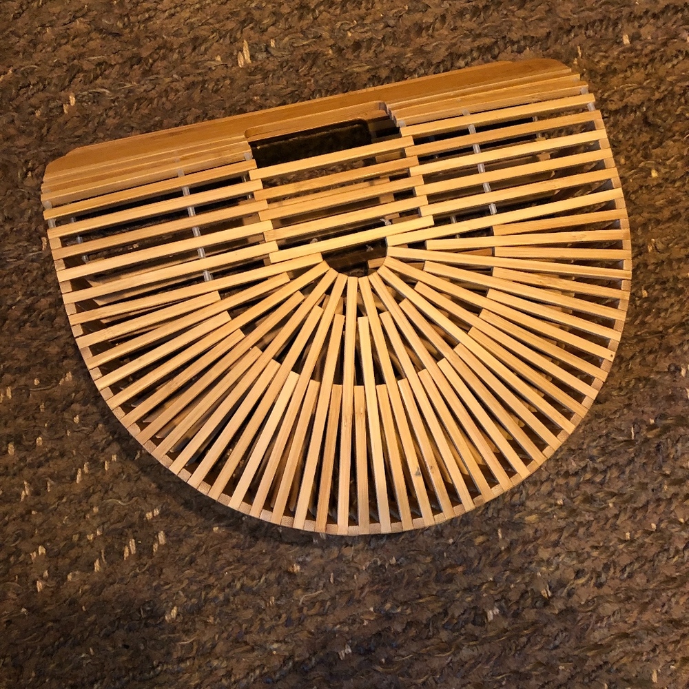 Summer clutch